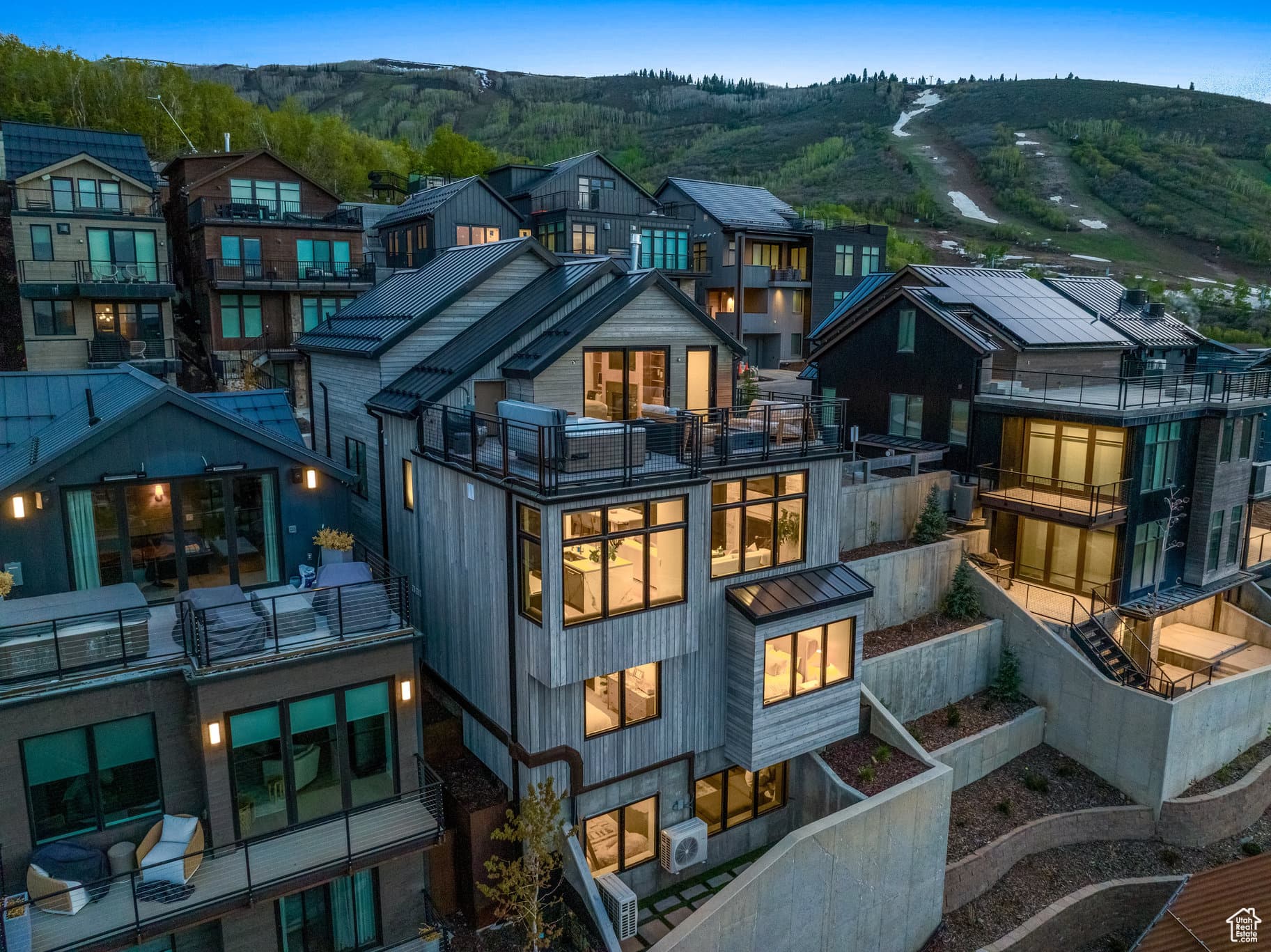Rothwell Residence: Analysis