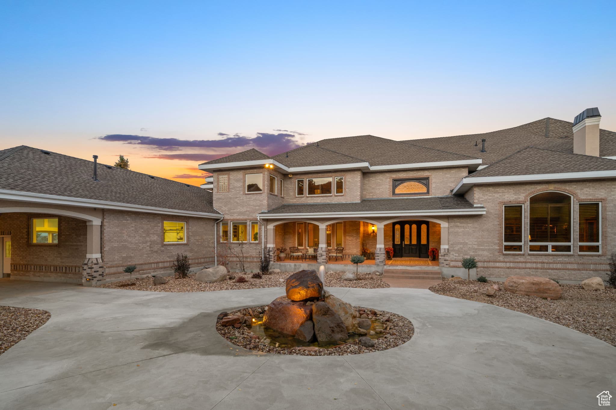 Oakhaven Estate: Calculated Retreat