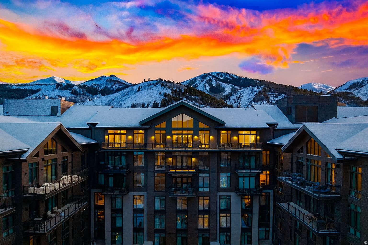 Penthouse. Elevations. Jordanelle.