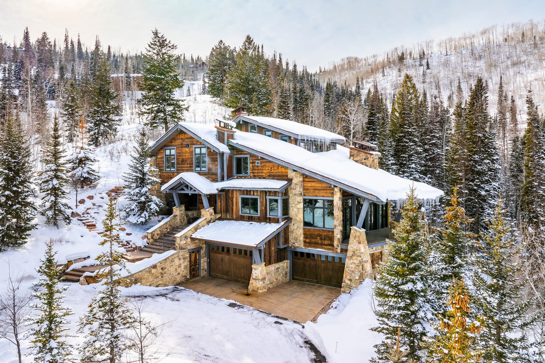 Canyon Vista, Substantial Residence
